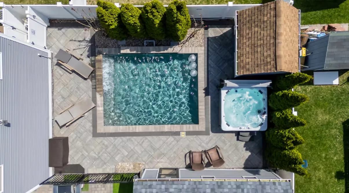 Bayside Salt Water Pool Oasis